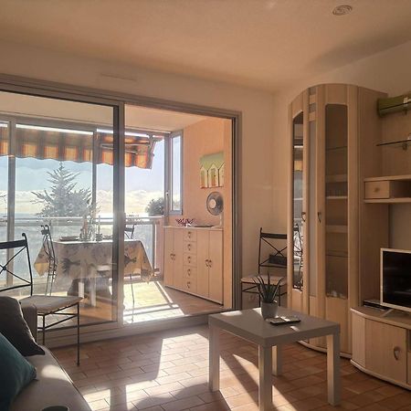Studio Agreable Avec Loggia, Garage Et Plage A Proximite - 2 Couchages, Golfe-Juan - Fr-1-252-62 Kültér fotó