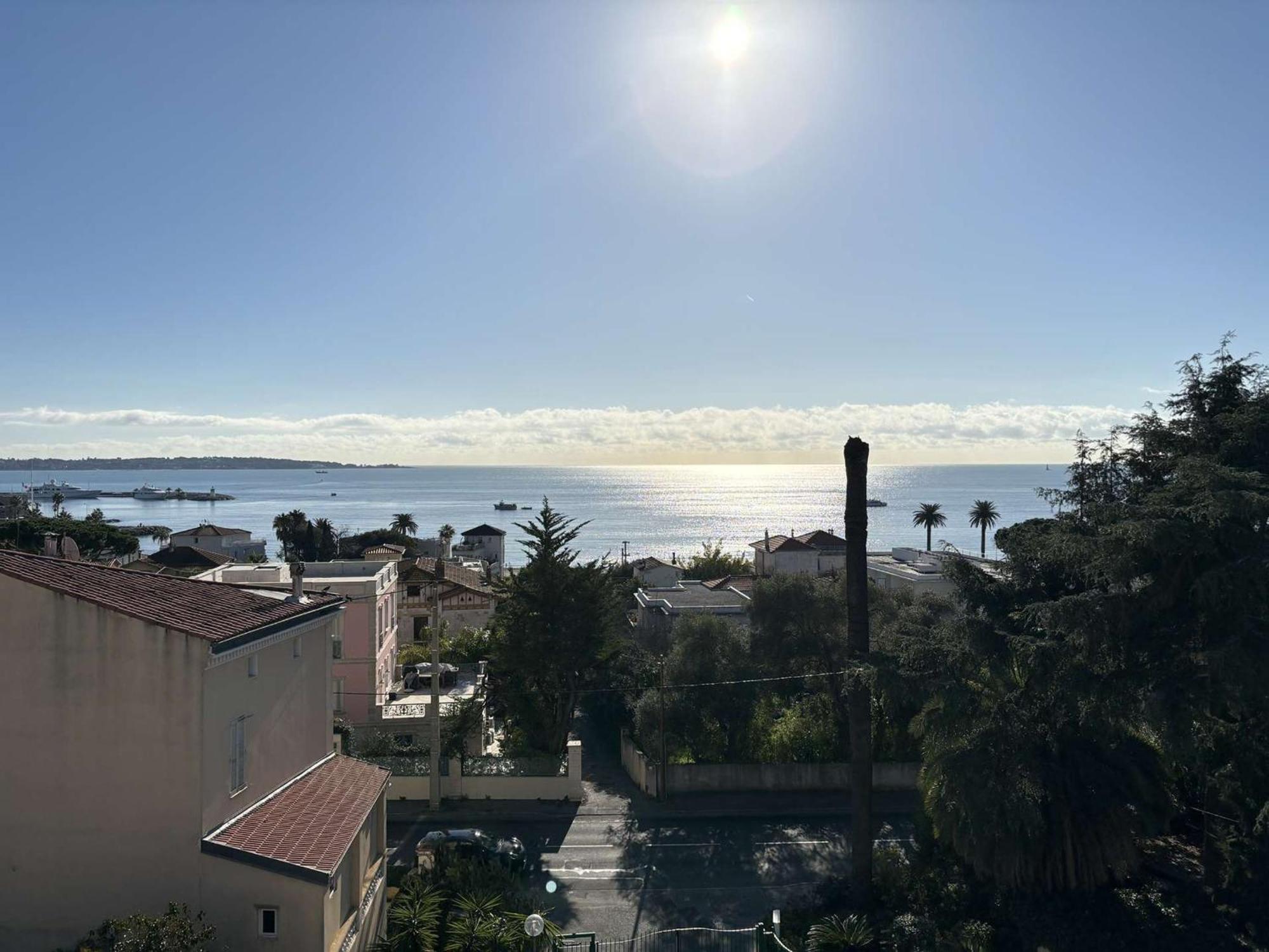 Studio Agreable Avec Loggia, Garage Et Plage A Proximite - 2 Couchages, Golfe-Juan - Fr-1-252-62 Kültér fotó