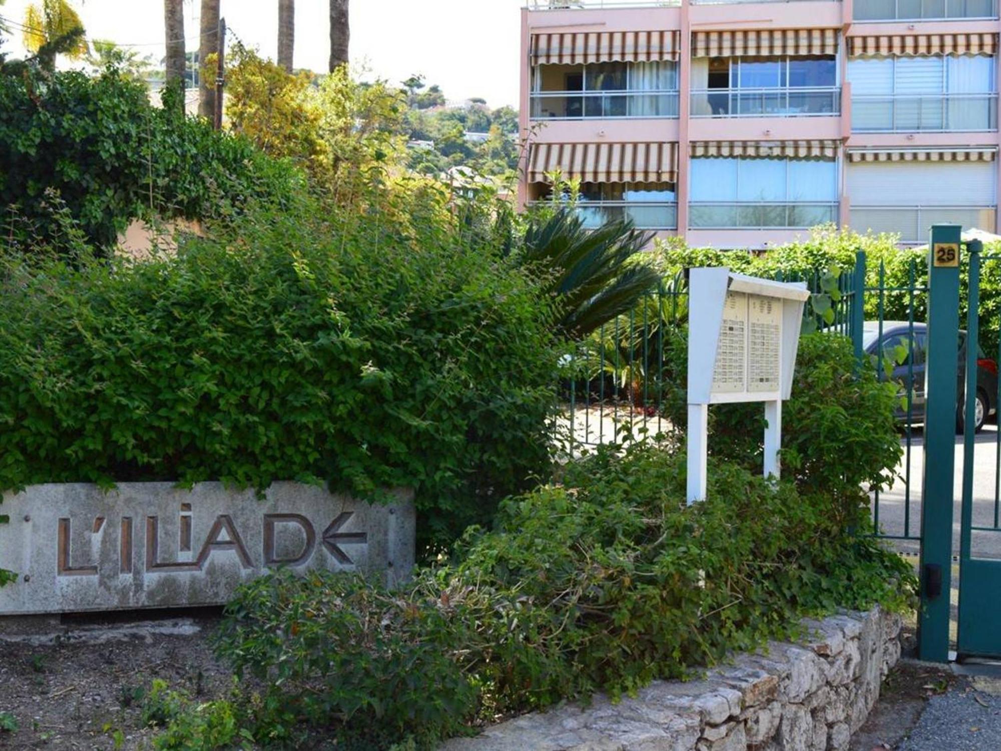 Studio Agreable Avec Loggia, Garage Et Plage A Proximite - 2 Couchages, Golfe-Juan - Fr-1-252-62 Kültér fotó